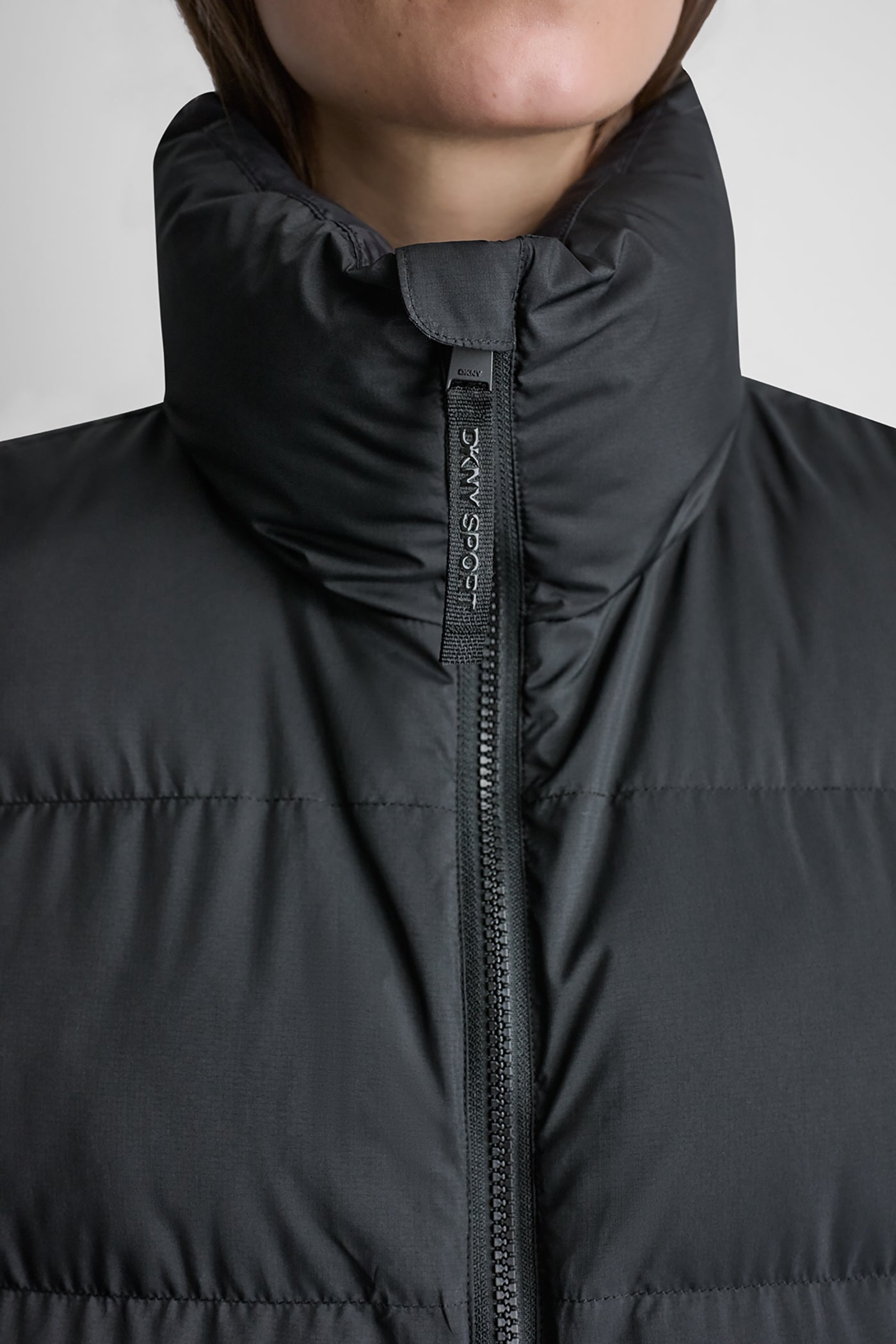PUFFER MOCK NECK VEST