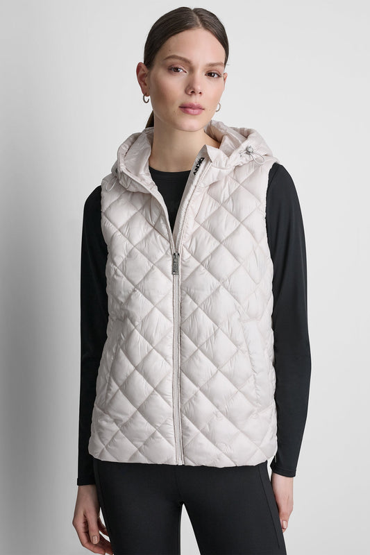 HOODED DIAMOND QUILTED VEST