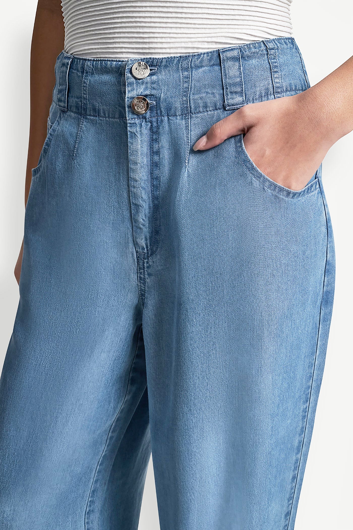 HIGH-RISE TENCEL WIDE-LEG TROUSER JEAN