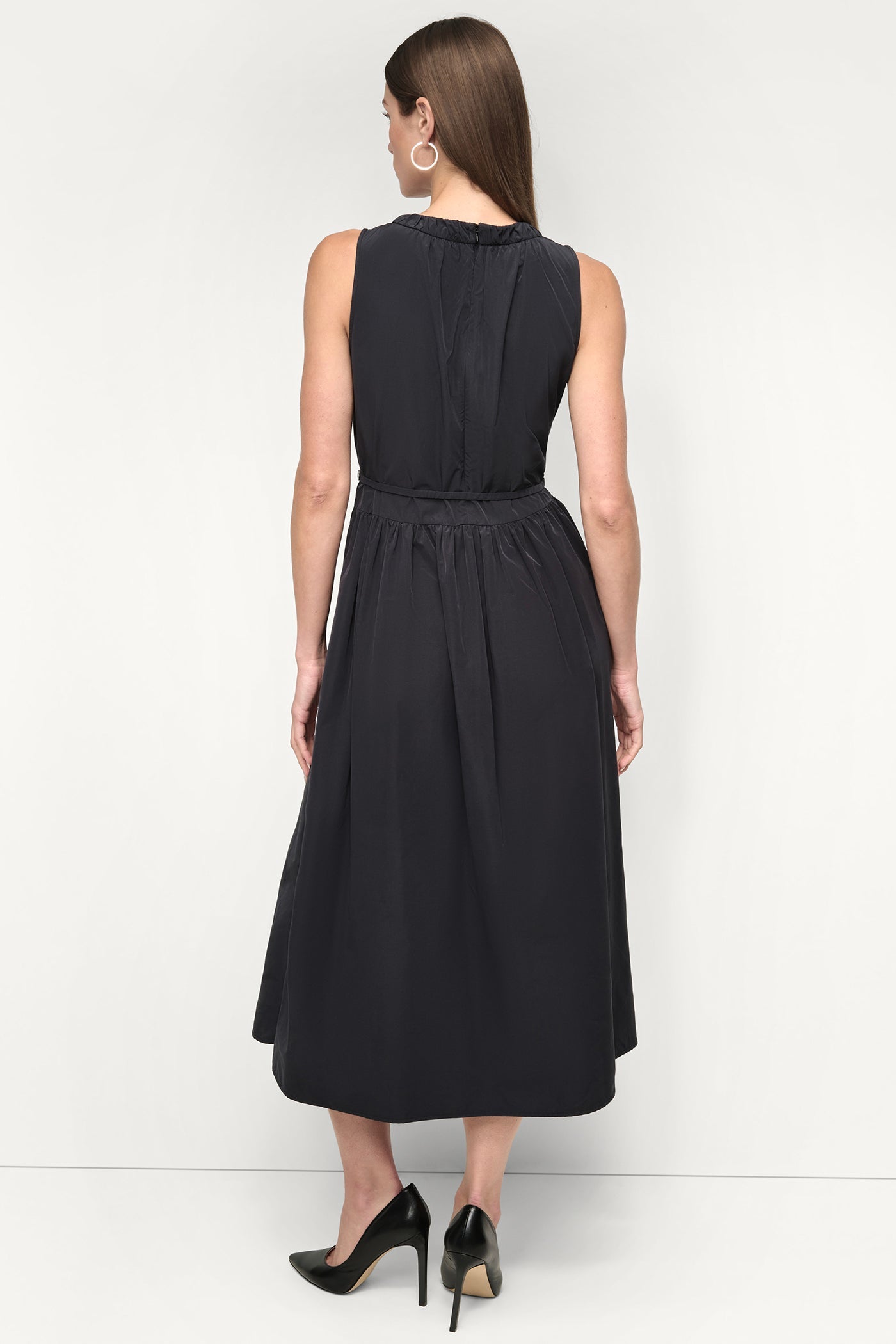 SLEEVELESS GATHERED MIDI A-LINE DRESS