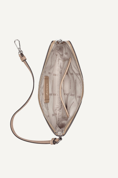 SARAH WRISTLET