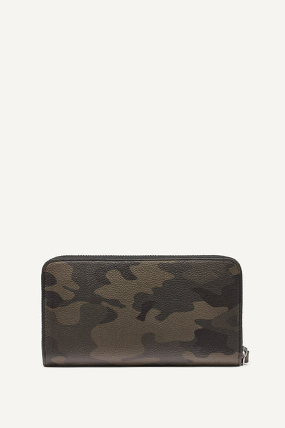 HADLEE LARGE ZIP AROUND WALLET WITH WRISTLET