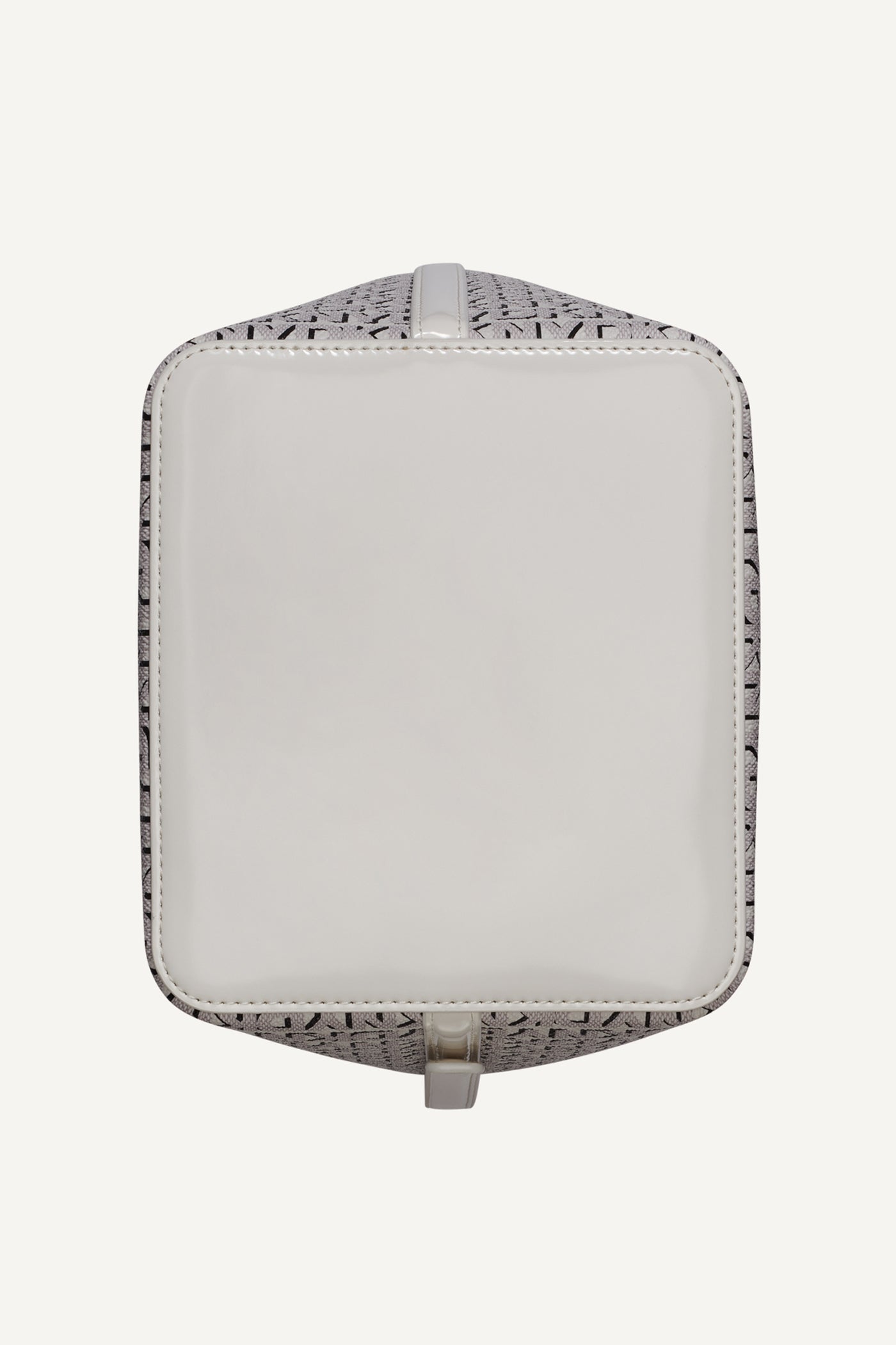 AVRIL LOGO BUCKET BAG