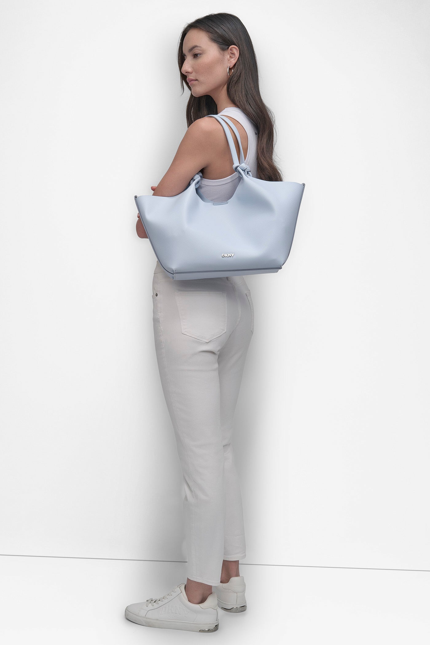 PAULA MEDIUM COMMUTER TOTE