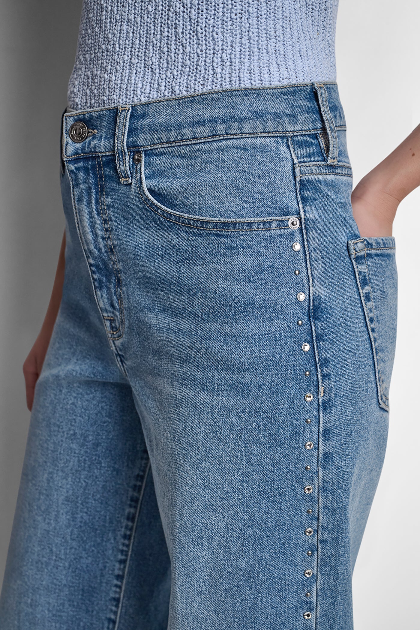 HIGH-RISE RHINESTONE STUD WIDE LEG