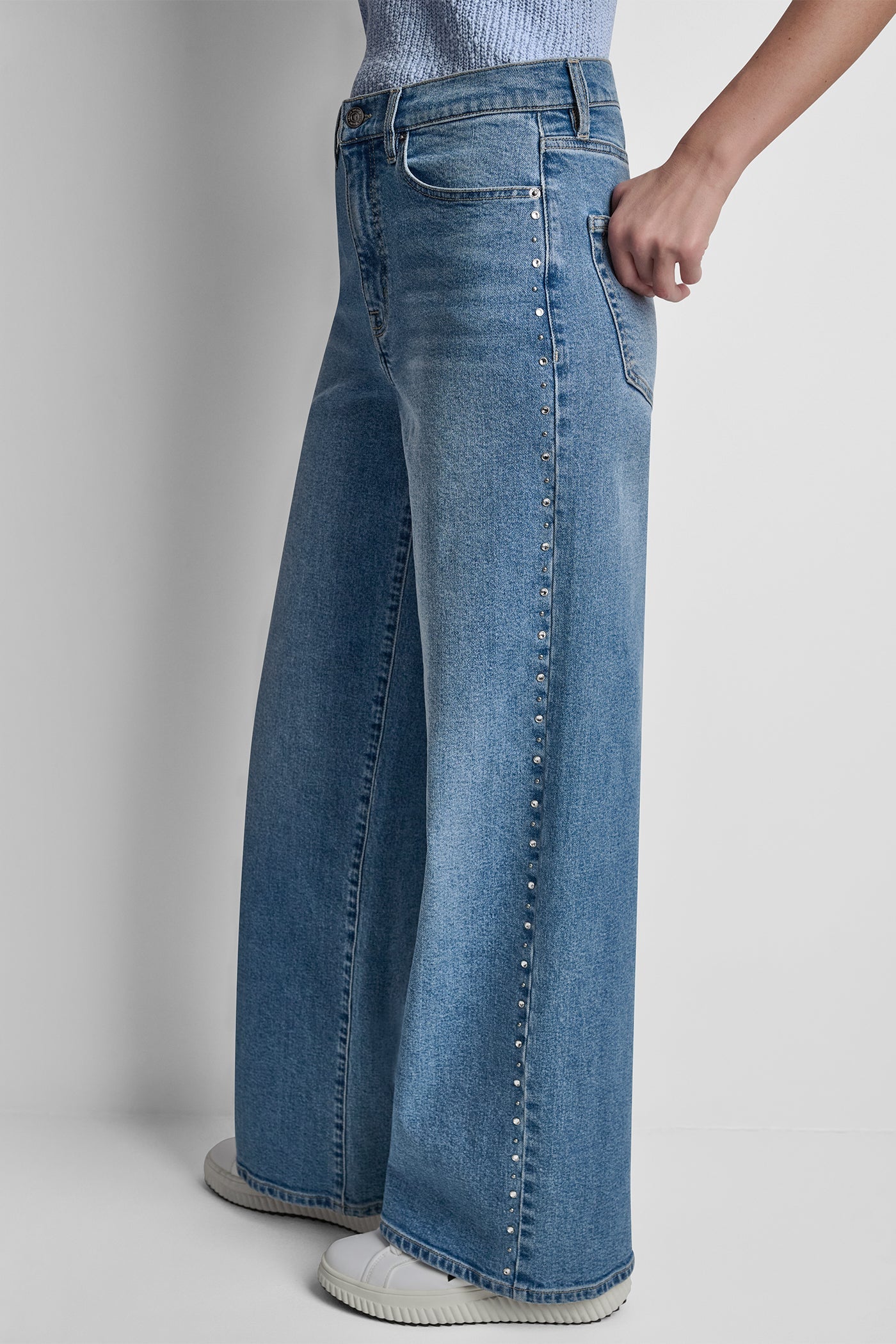 HIGH-RISE RHINESTONE STUD WIDE LEG