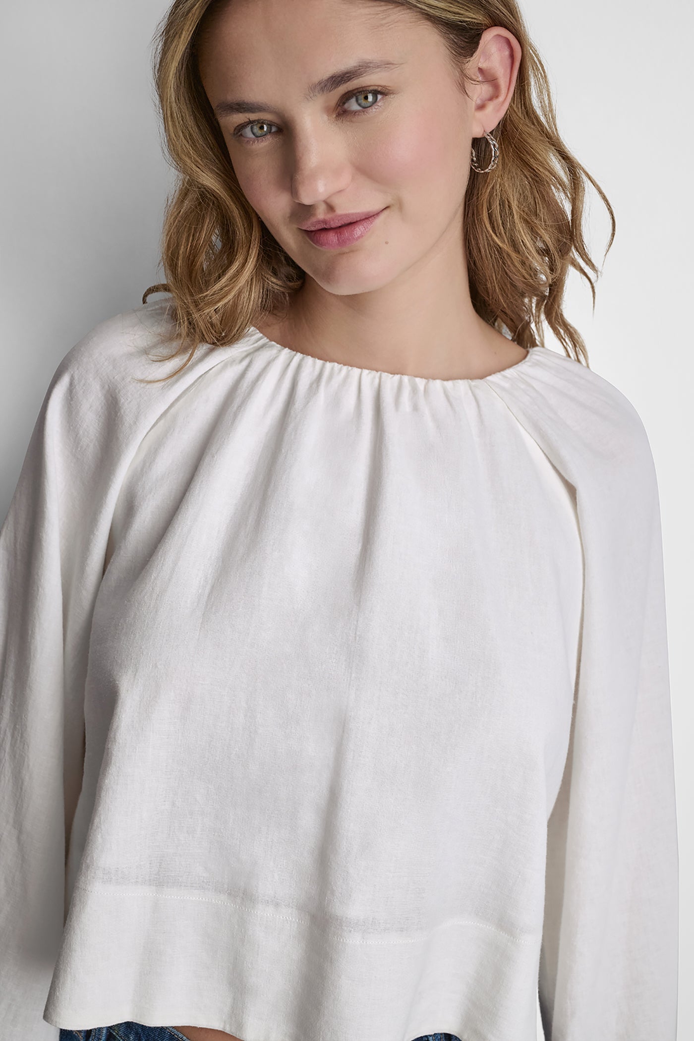 LINEN-BLEND RAGLAN SLEEVE BLOUSE
