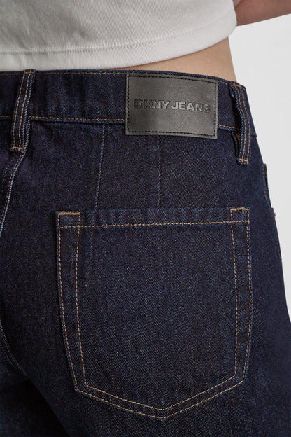 MID-RISE CLASSIC STRAIGHT