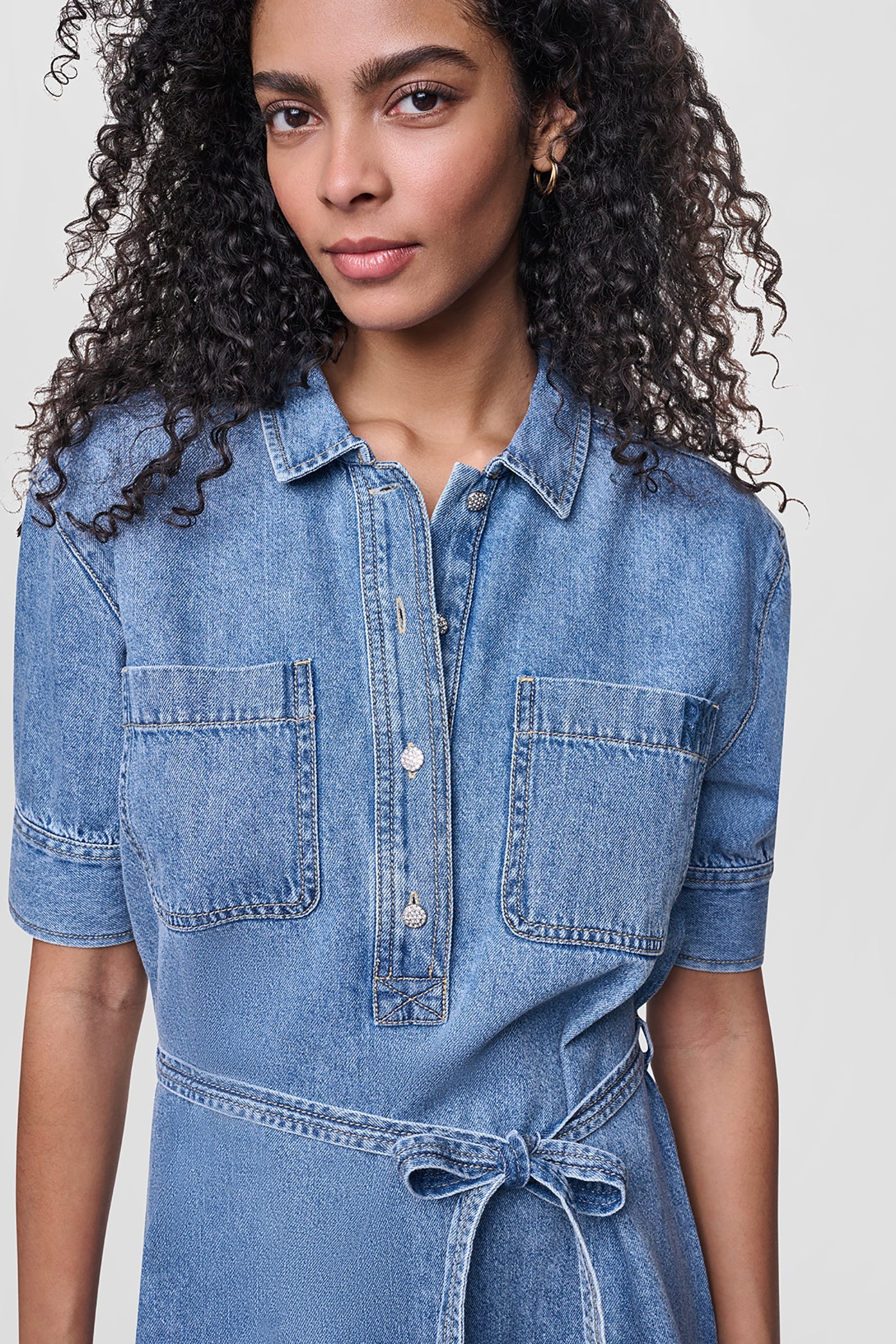 DENIM BUTTON-FRONT SHIRT DRESS