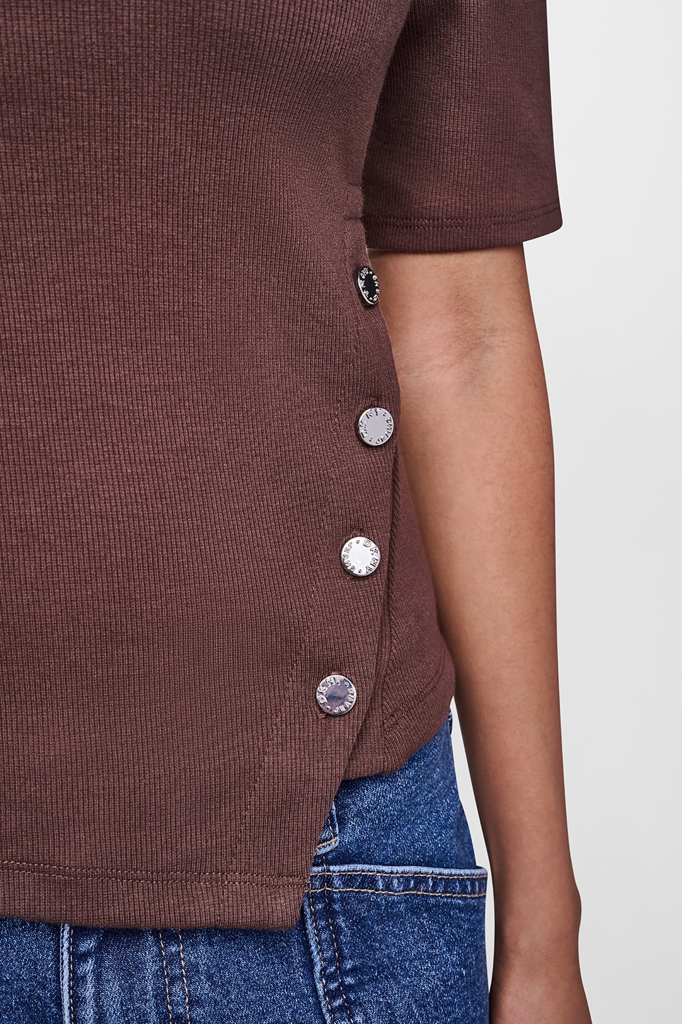 SHORT SLEEVE ASYMMETRIC TOP