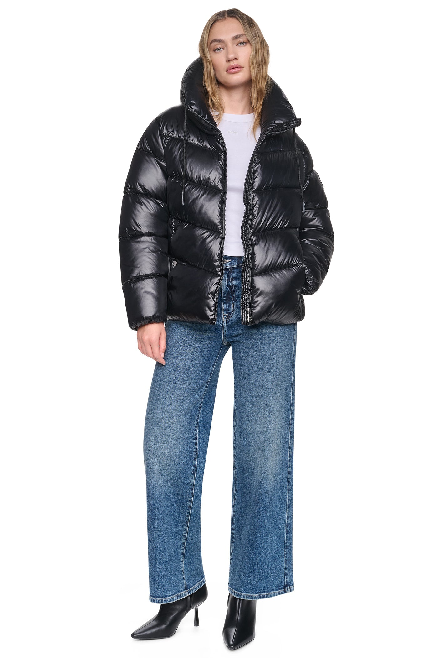 QUILTED PUFFER WITH DRAMA COLLAR