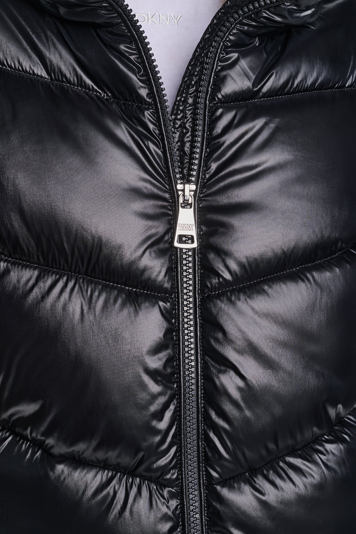 QUILTED PUFFER WITH DRAMA COLLAR