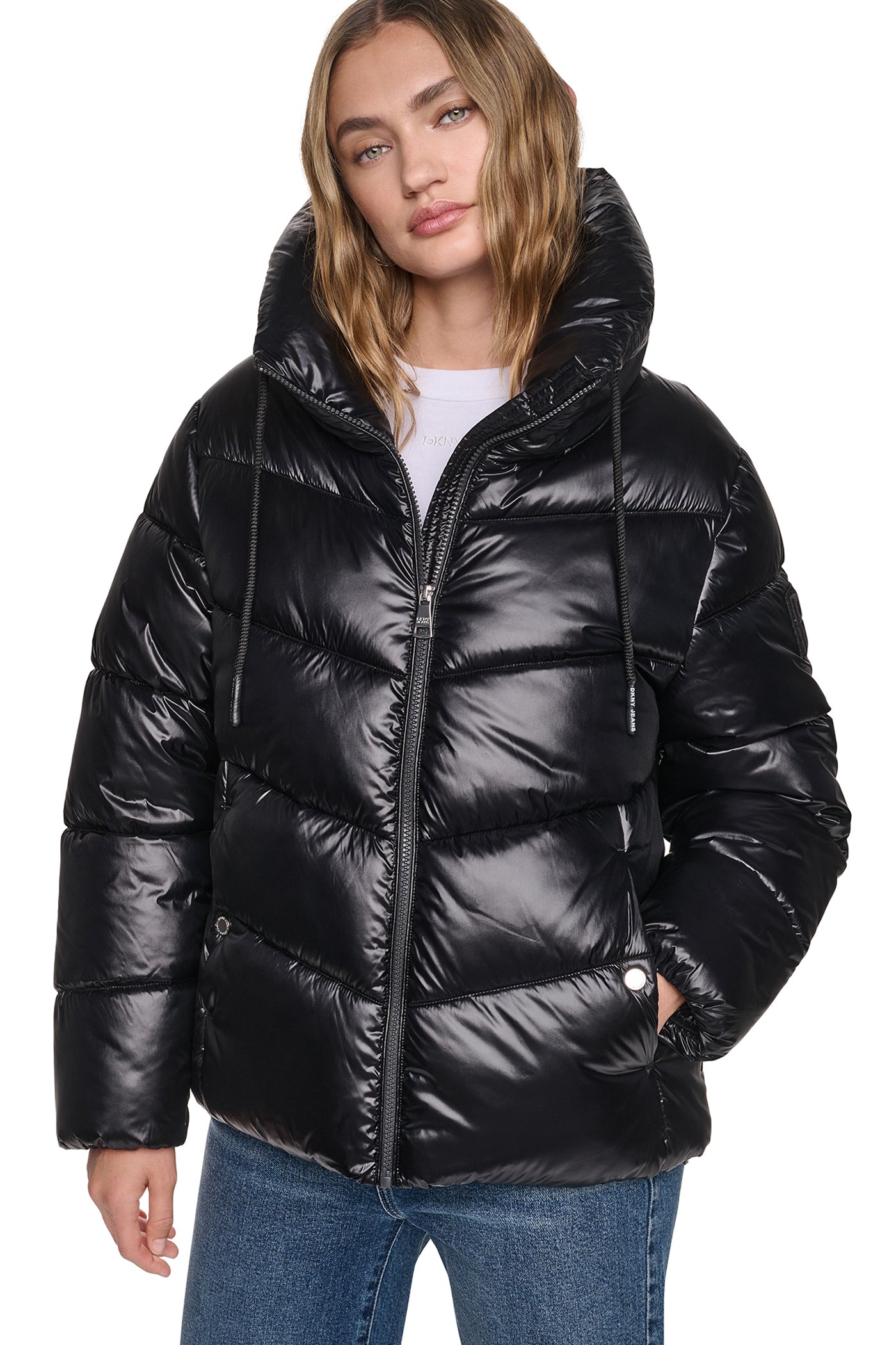 QUILTED PUFFER WITH DRAMA COLLAR