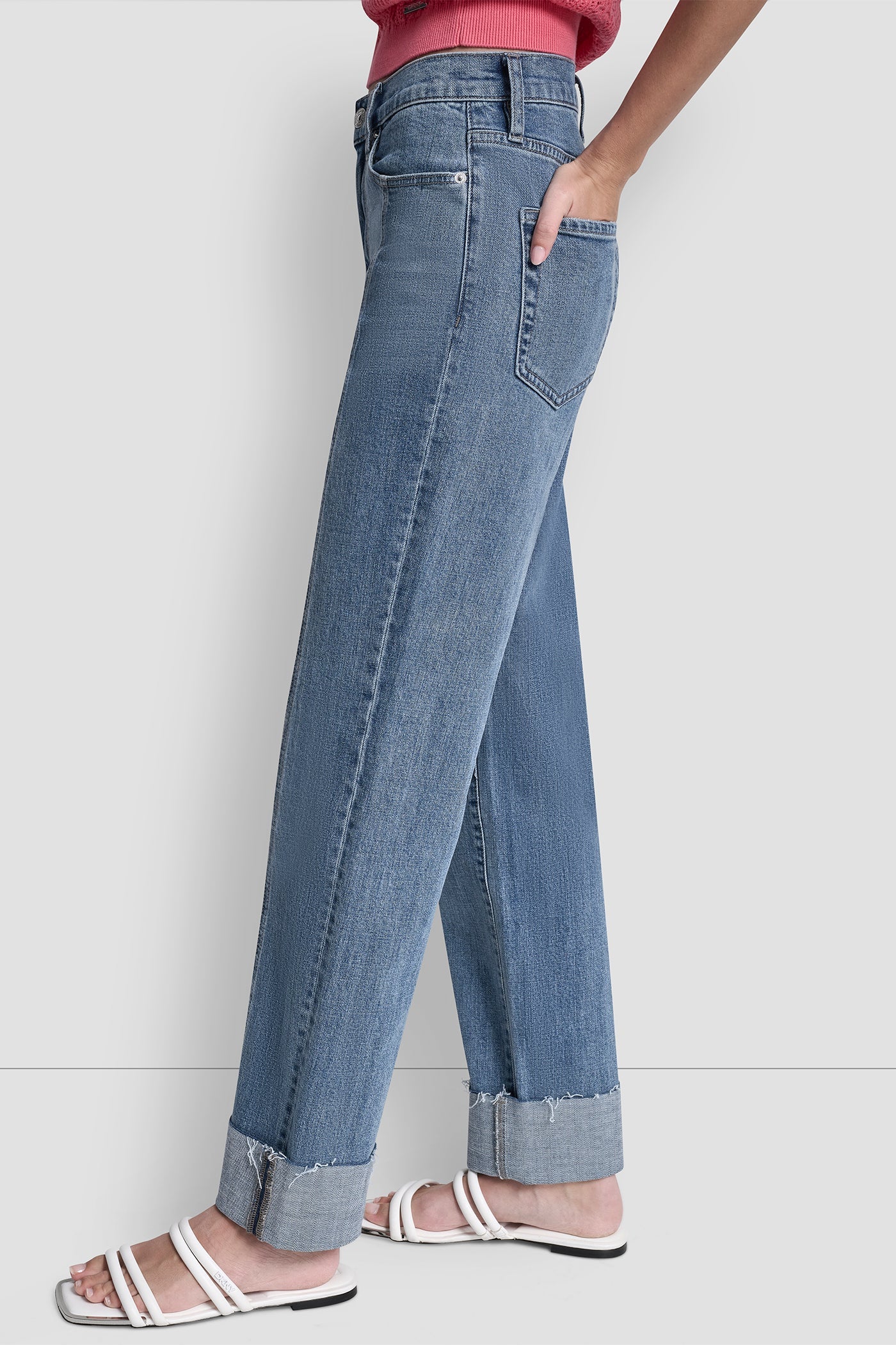 HIGH-RISE CLASSIC STRAIGHT LEG WITH CUFF