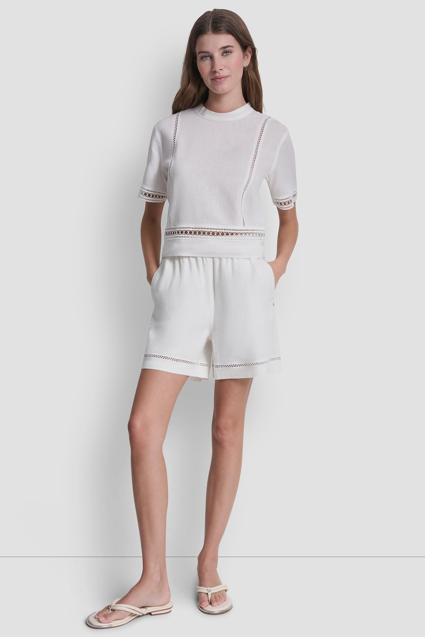 HIGH-RISE LINEN-BLEND SHORT