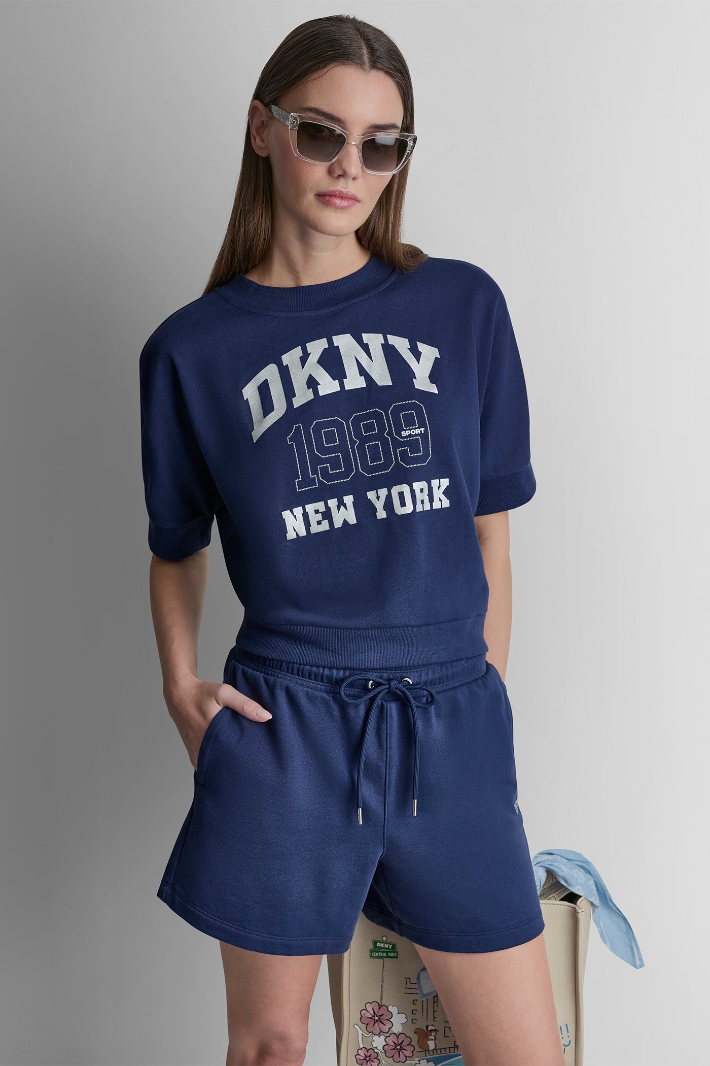 COTTON-BLEND TERRY SHORT SLEEVE LOGO HIGH-LOW TEE