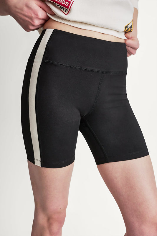 BALANCE COMPRESSION SIDE STRIPE BIKER SHORT