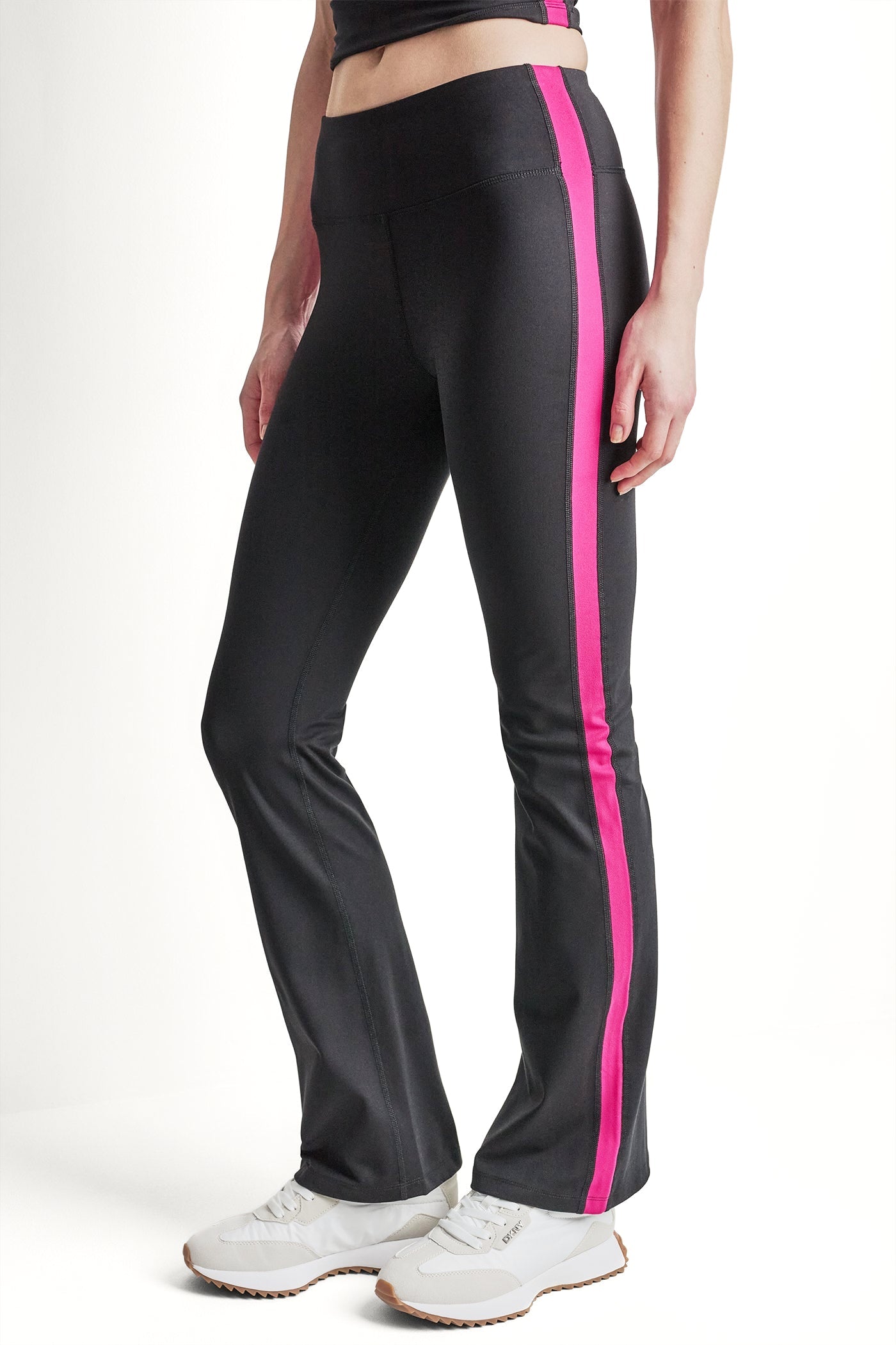BALANCE COMPRESSION SIDE STRIPE FLARE LEGGING