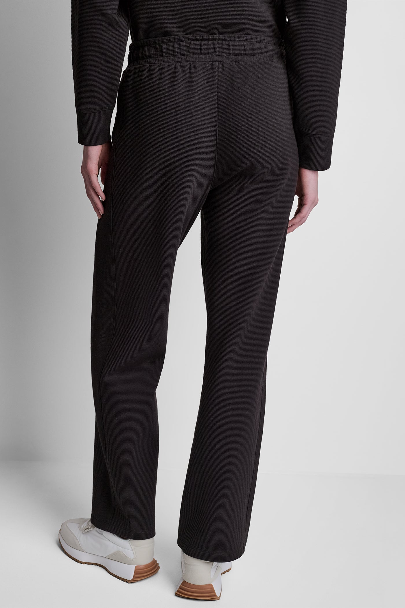 HIGH-RISE RIB TRACK PANTS