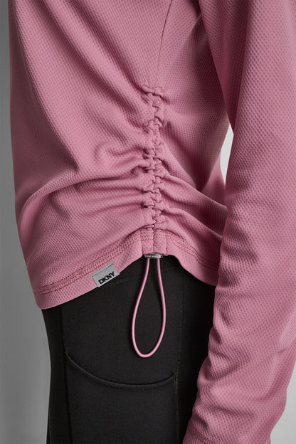 LONG SLEEVE V-NECK TECH TEE