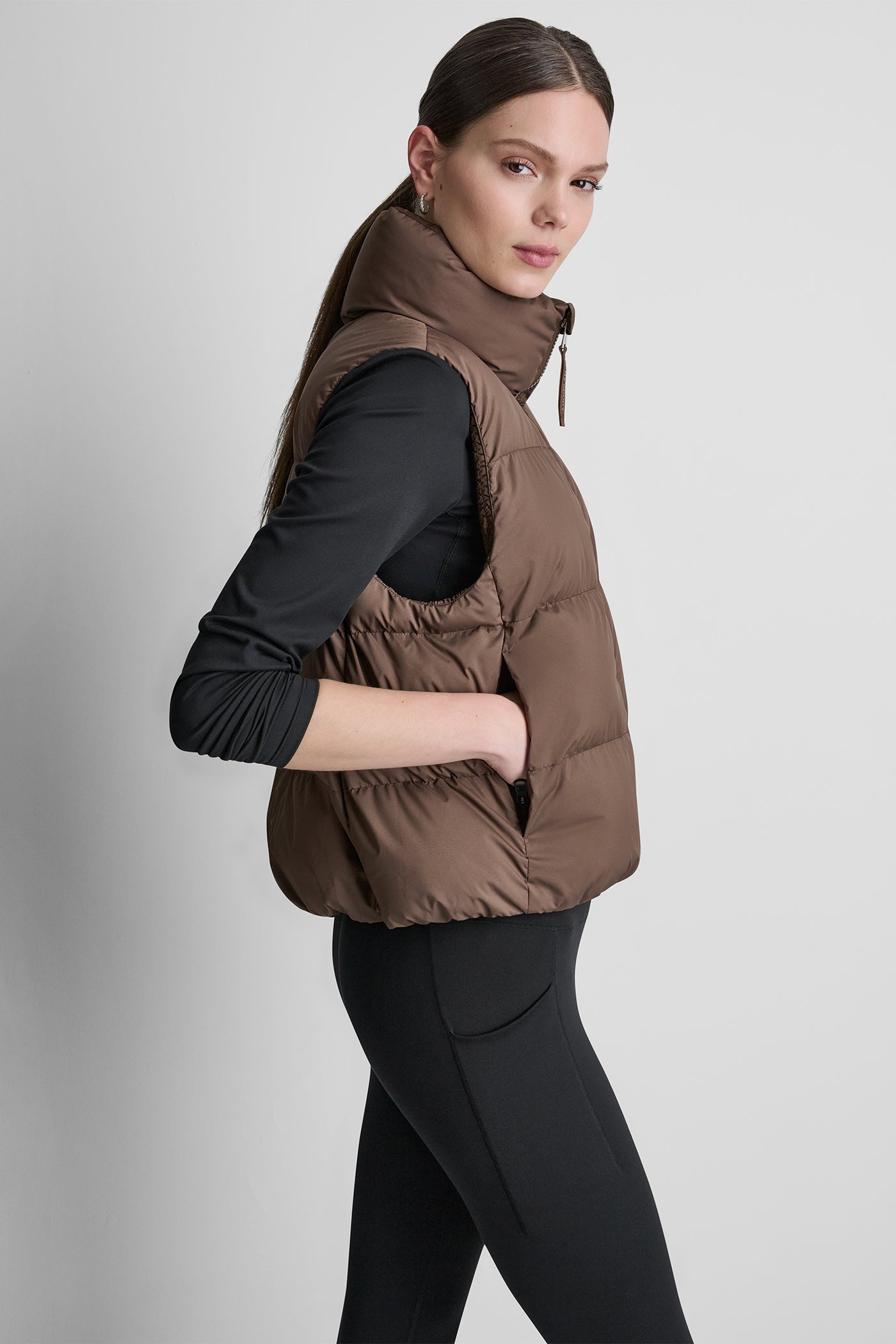 PUFFER MOCK NECK VEST