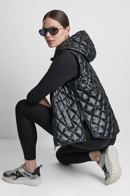 HOODED DIAMOND QUILTED VEST