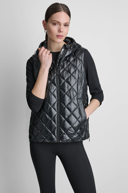 HOODED DIAMOND QUILTED VEST