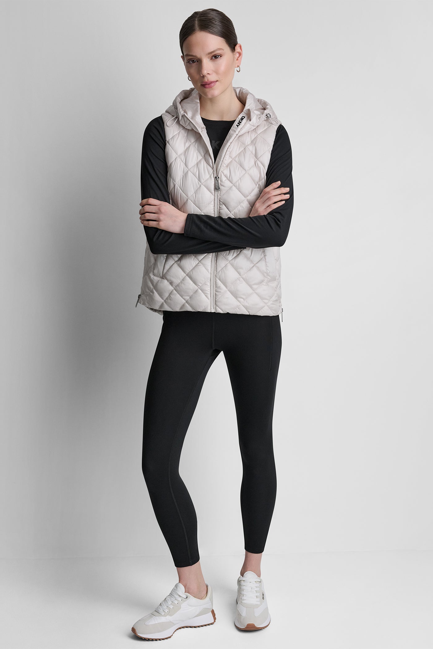 HOODED DIAMOND QUILTED VEST