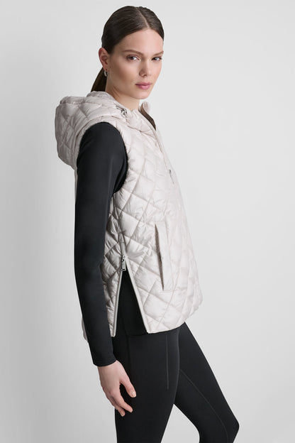 HOODED DIAMOND QUILTED VEST