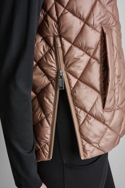 HOODED DIAMOND QUILTED VEST
