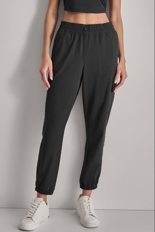 HIGH-RISE RELAXED CARGO JOGGER