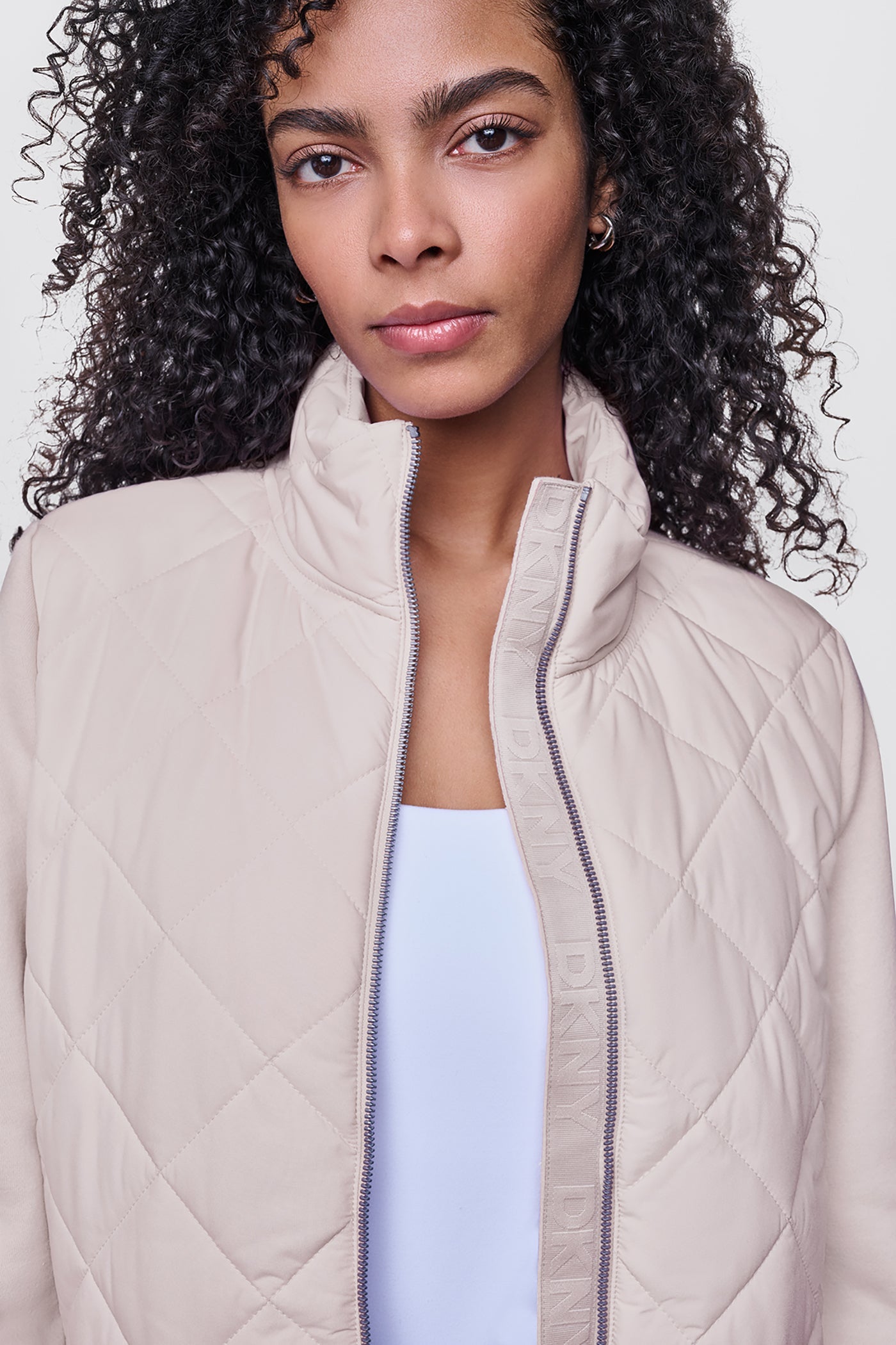 LIGHT WEIGHT HYBRID JACKET