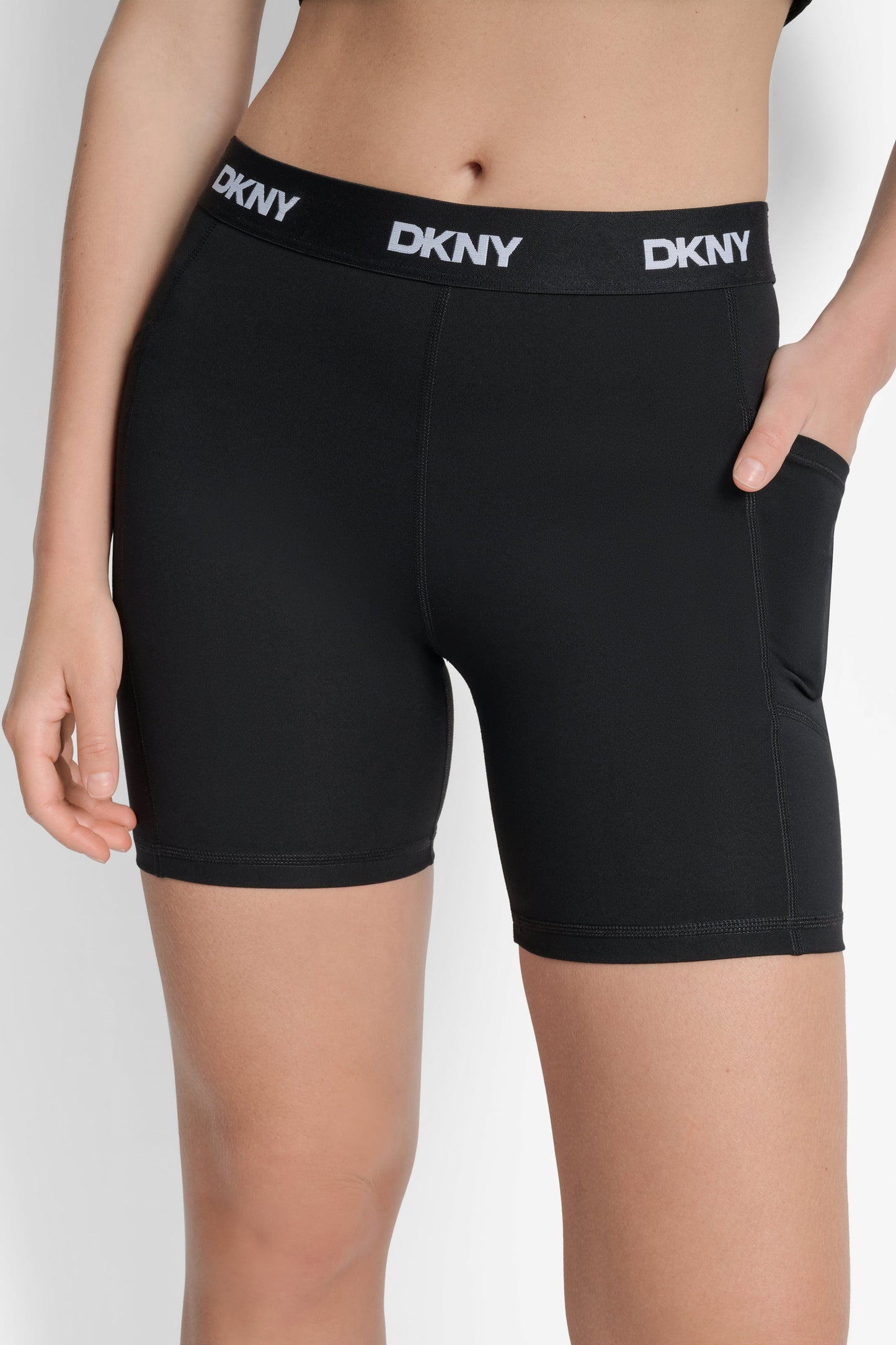 BALANCE COMPRESSION LOGO BIKE SHORT