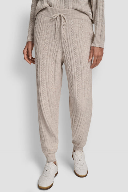 COZY CABLE SWEATER JOGGER
