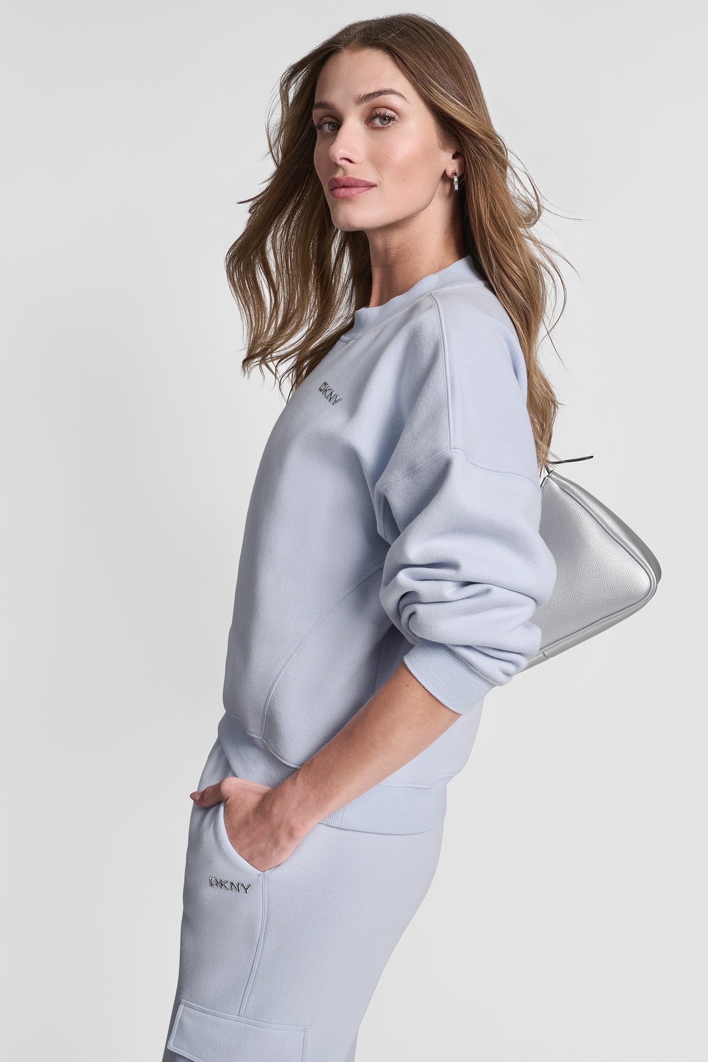 METALLIC BUBBLE LOGO FLEECE PULLOVER