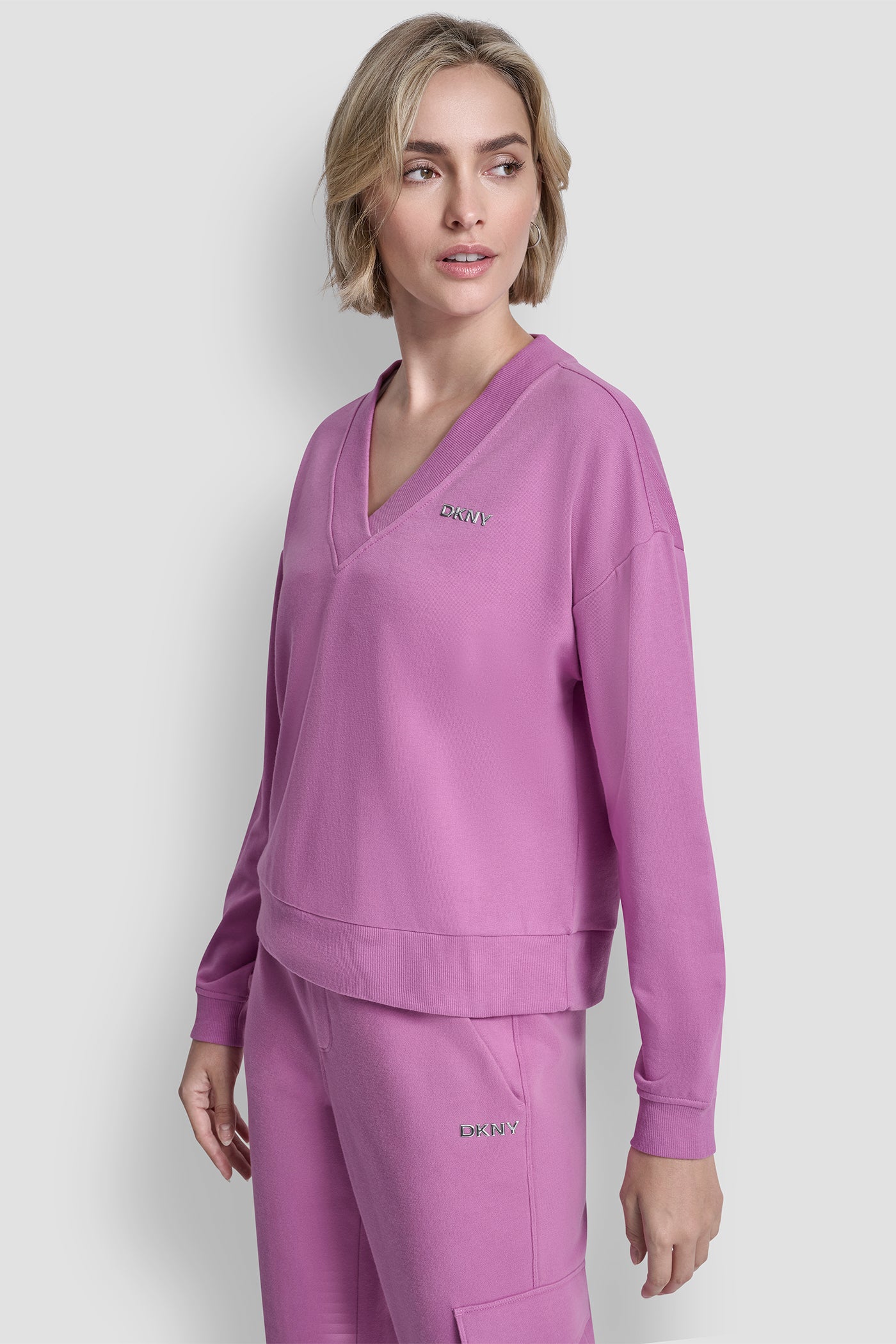 METALLIC LOGO SWEATSHIRT