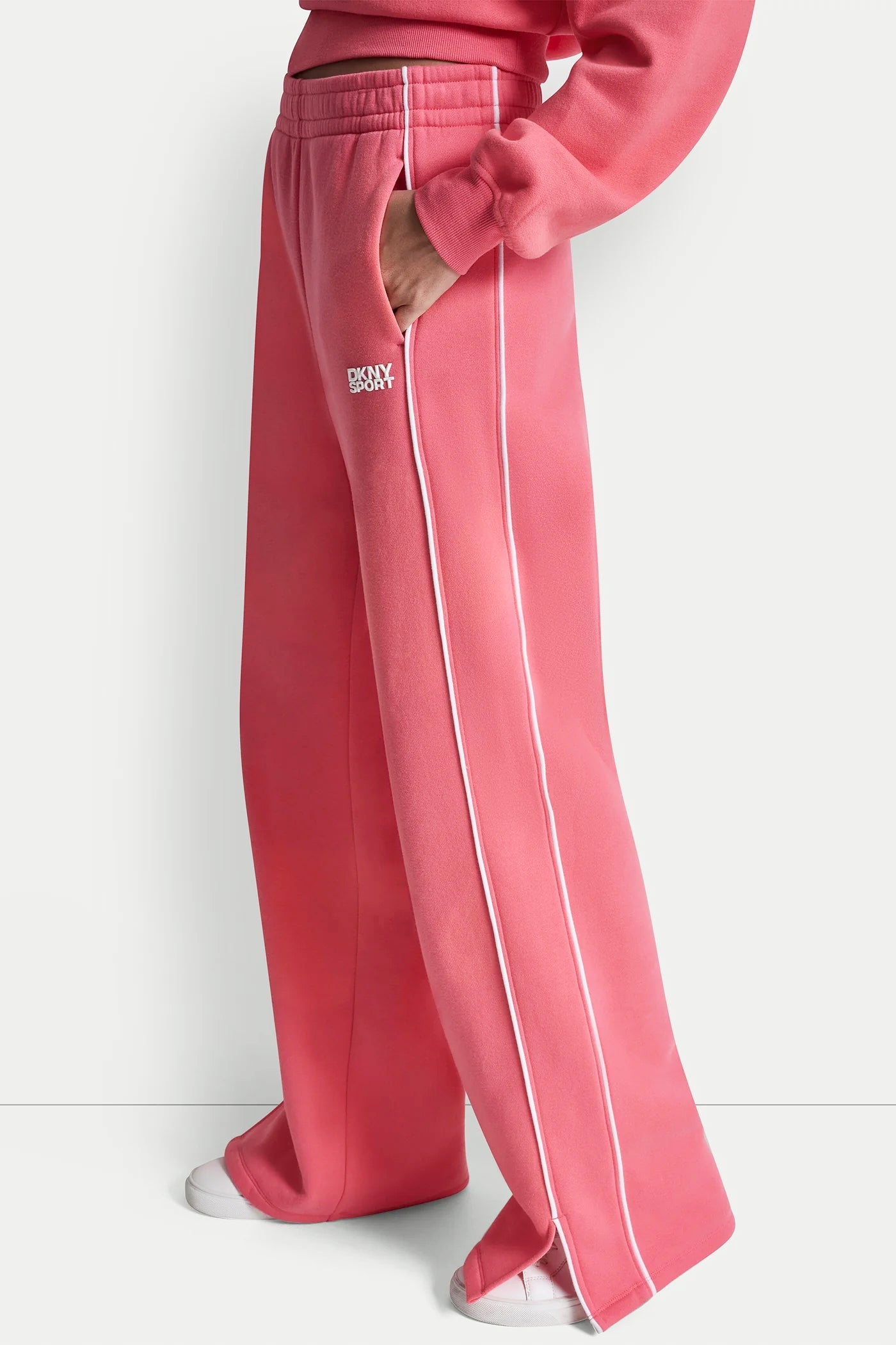 HIGH-RISE PIPED TRACK PANTS