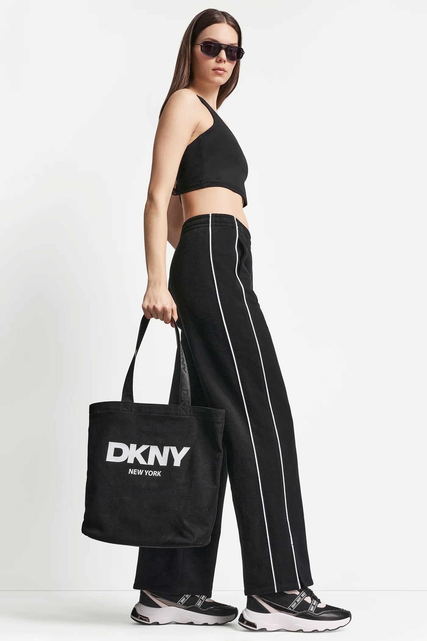 HIGH-RISE PIPED TRACK PANTS
