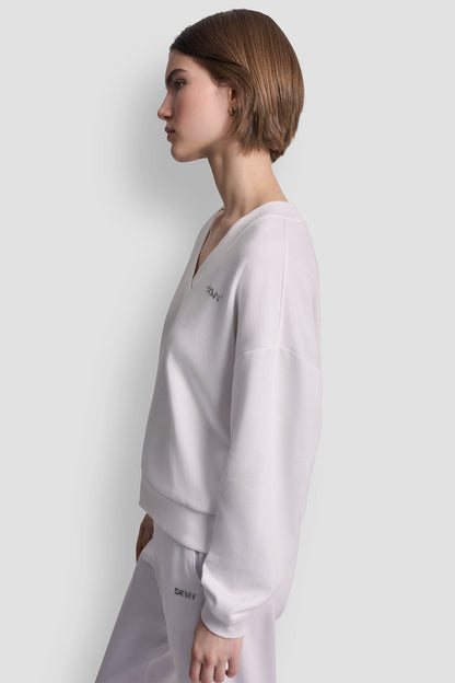 METALLIC BUBBLE LOGO V-NECK PULLOVER