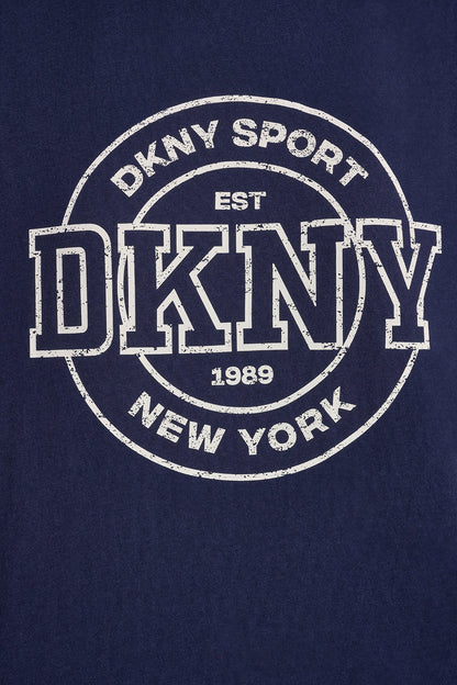 COLLEGIATE MEDALLION LOGO TEE