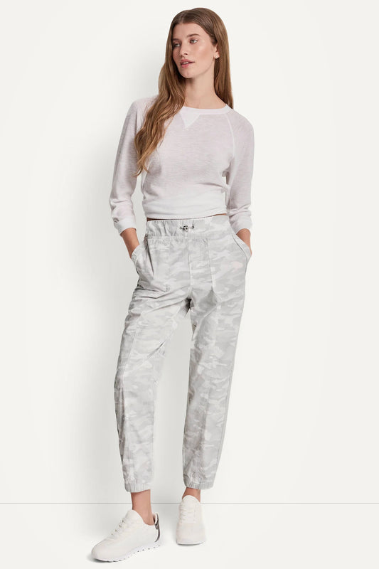 COTTON-POPLIN HIGH-RISE SLIM UTILITY JOGGER