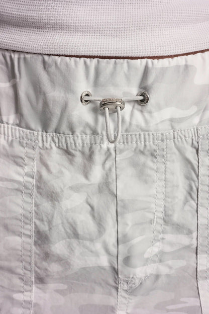 COTTON-POPLIN HIGH-RISE SLIM UTILITY JOGGER