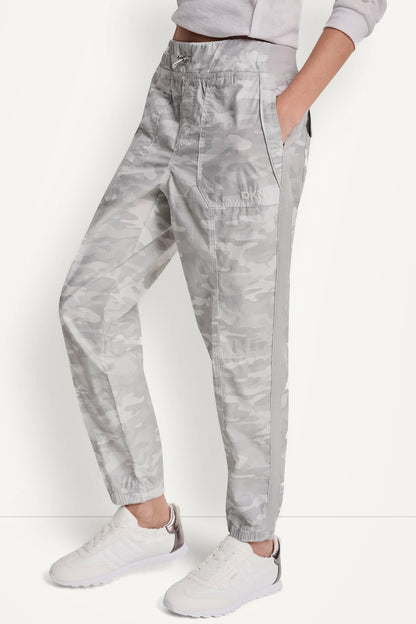 COTTON-POPLIN HIGH-RISE SLIM UTILITY JOGGER