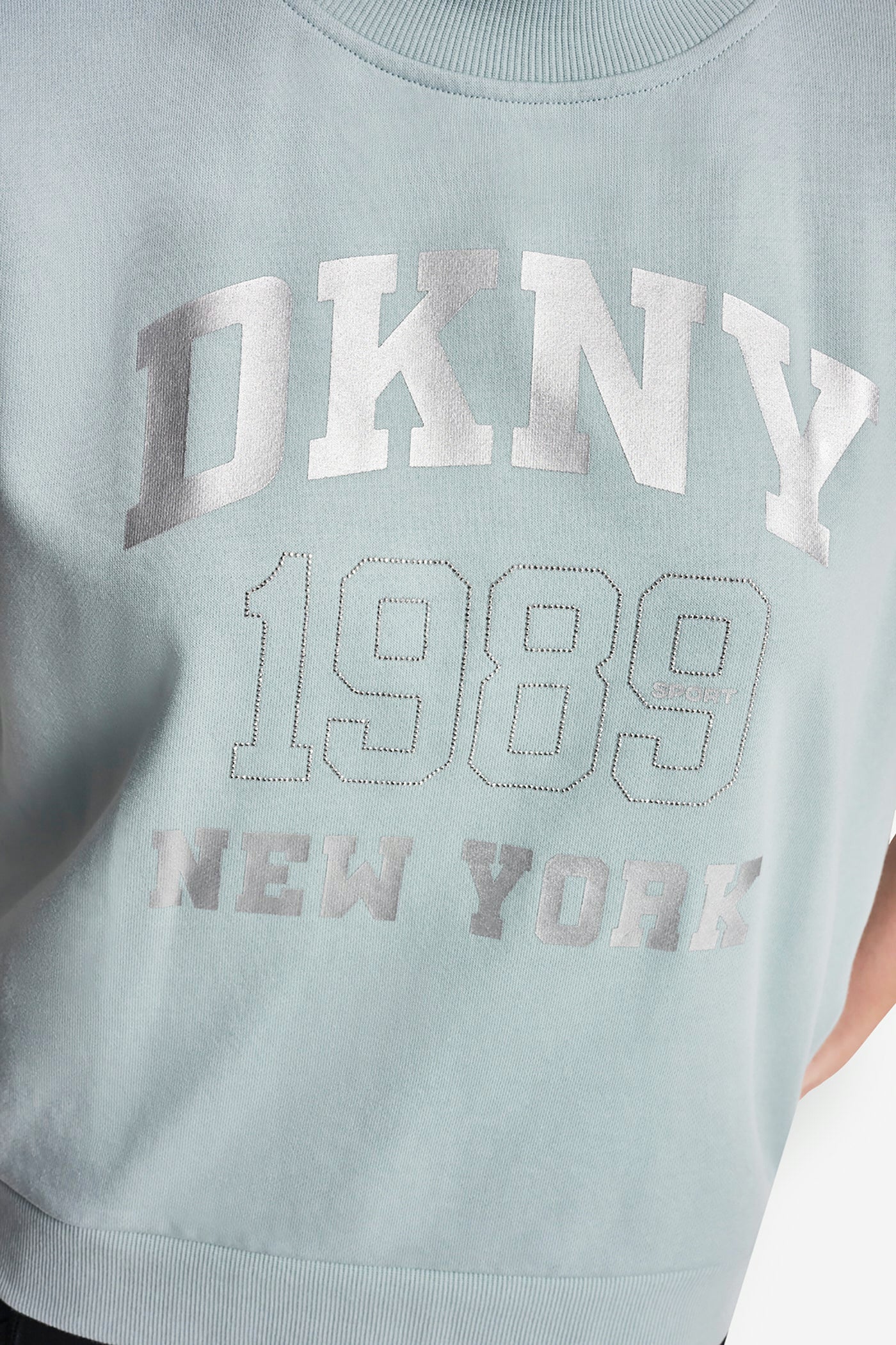 COTTON-BLEND TERRY SHORT SLEEVE LOGO HIGH-LOW TEE