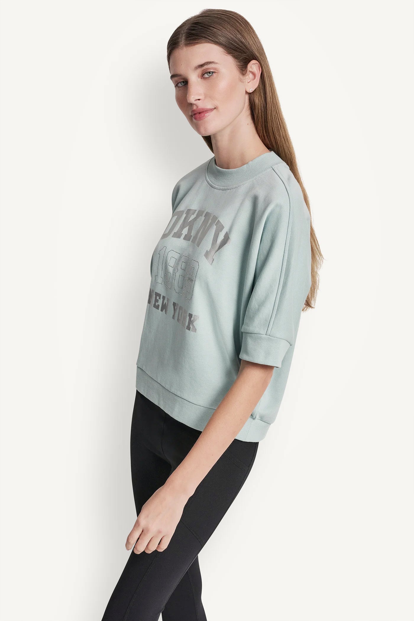 COTTON-BLEND TERRY SHORT SLEEVE LOGO HIGH-LOW TEE