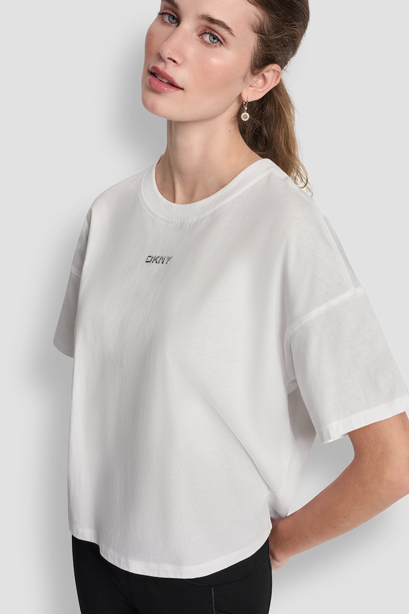 METALLIC LOGO TEE