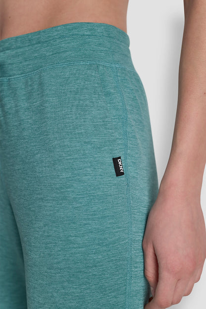 CROPPED HIGH-RISE SLIM JOGGER