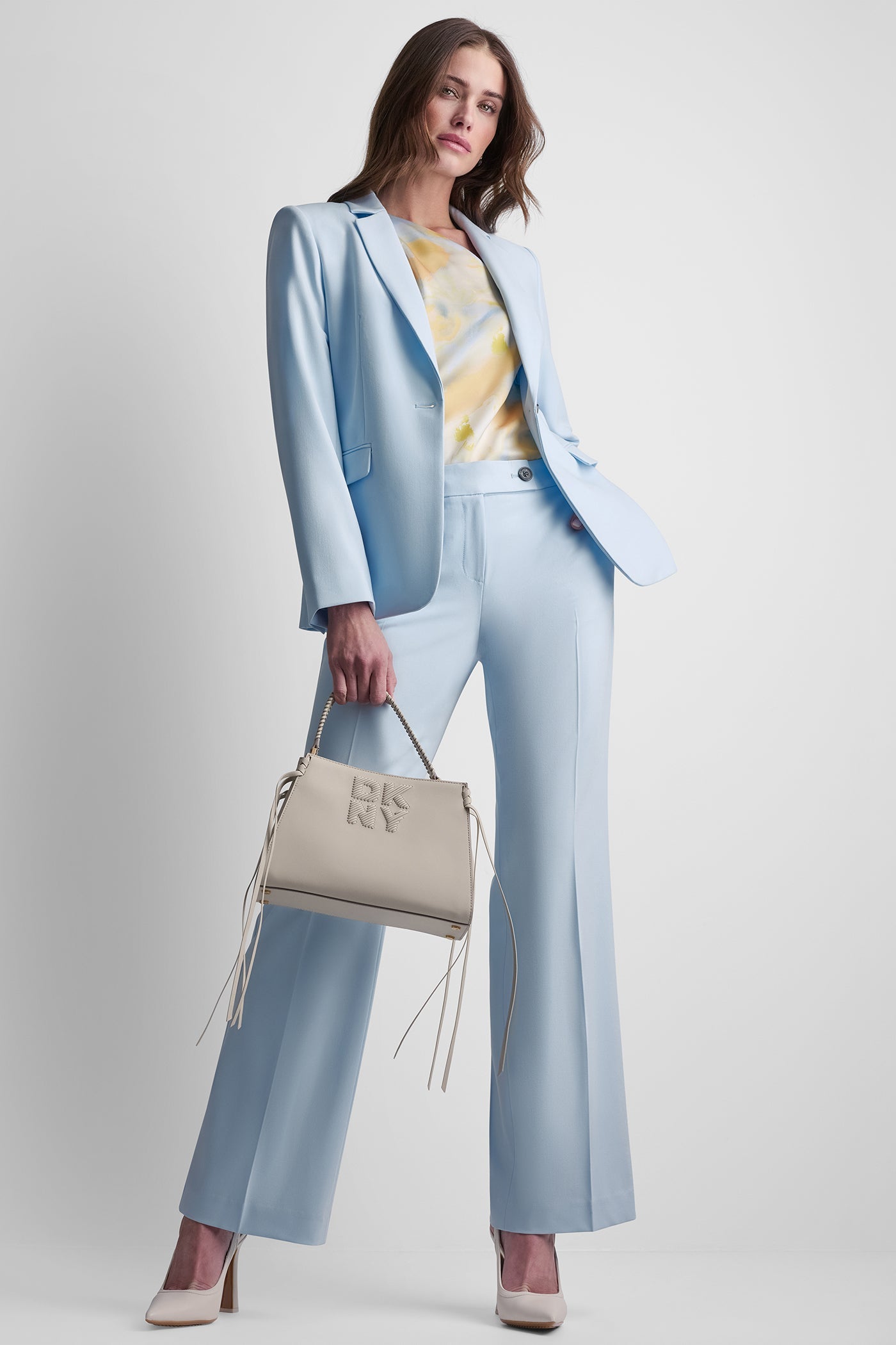 SINGLE BUTTON FRONT BLAZER