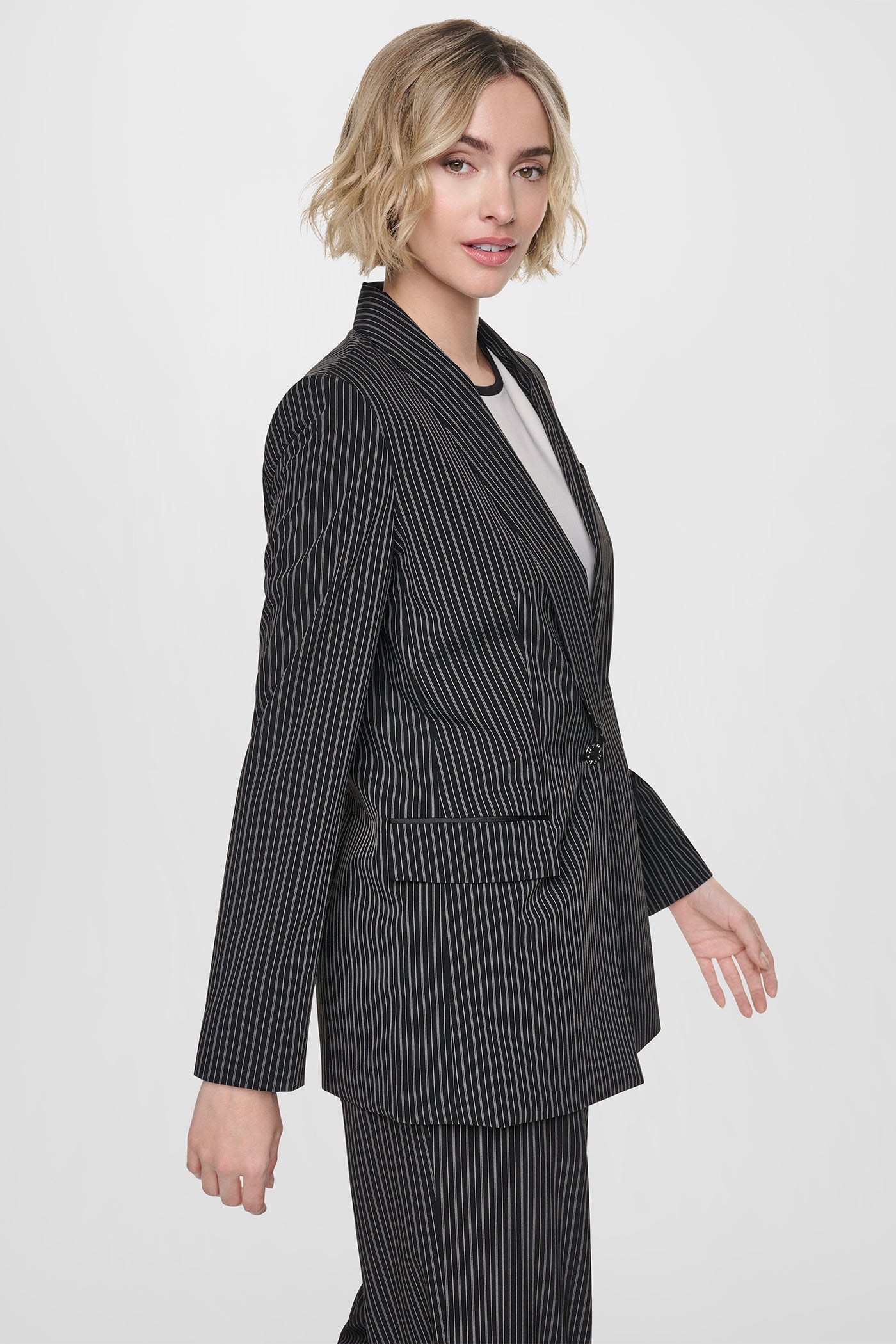 PINSTRIPE COMMUTER BLAZER