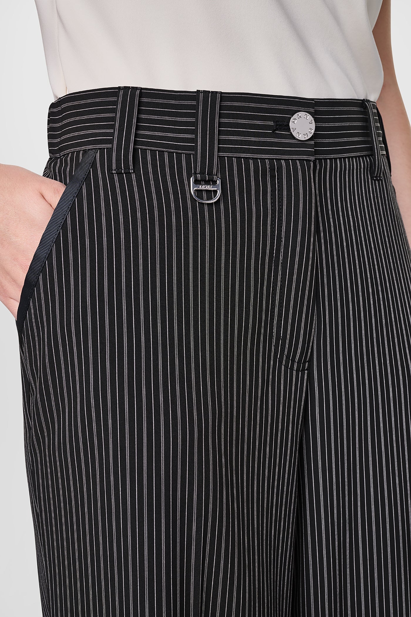 PINSTRIPE WIDE-LEG COMMUTER PANT